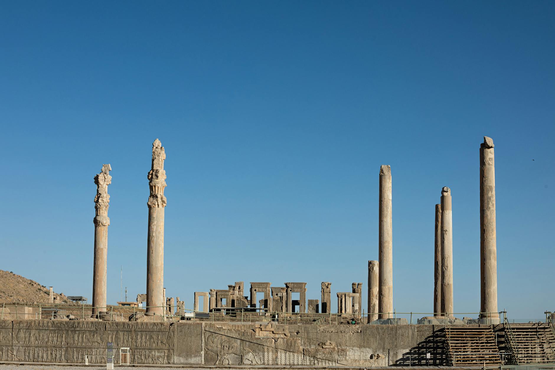 Am thuc Iran Ba Tu