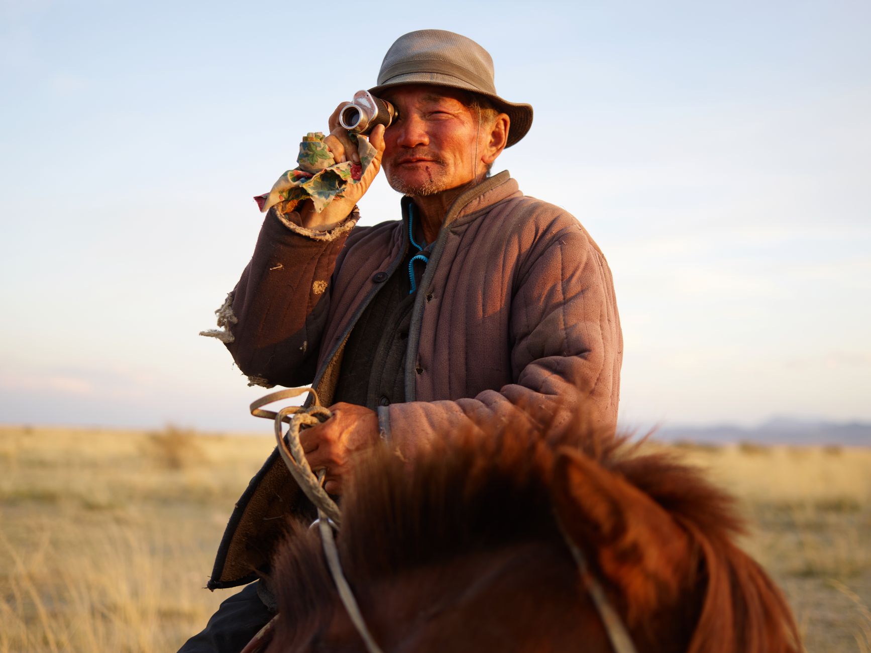 Dau vat Mông Cổ Naadam
