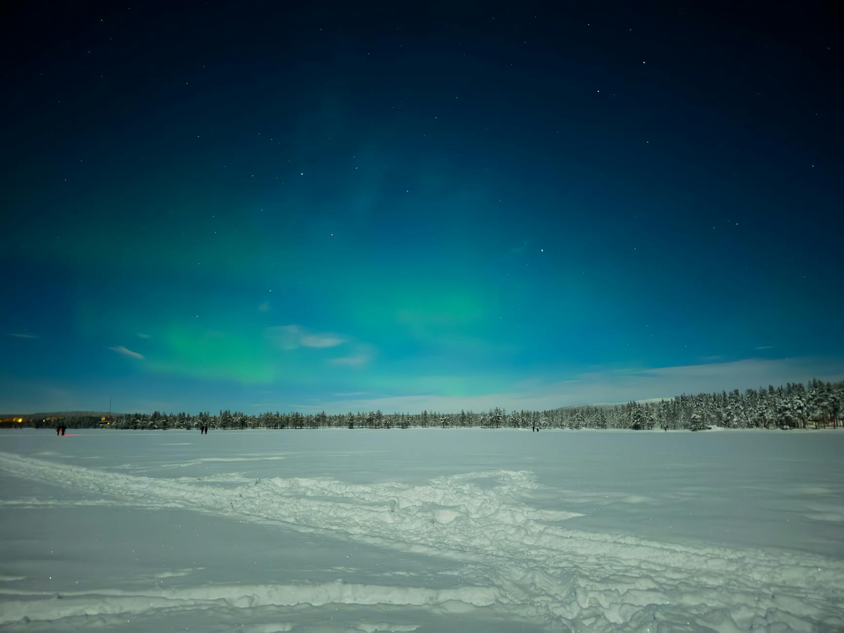 Săn Cực Quang Lapland Phần Lan 2026: Giải Mã Huyền Thoại Kakslauttanen