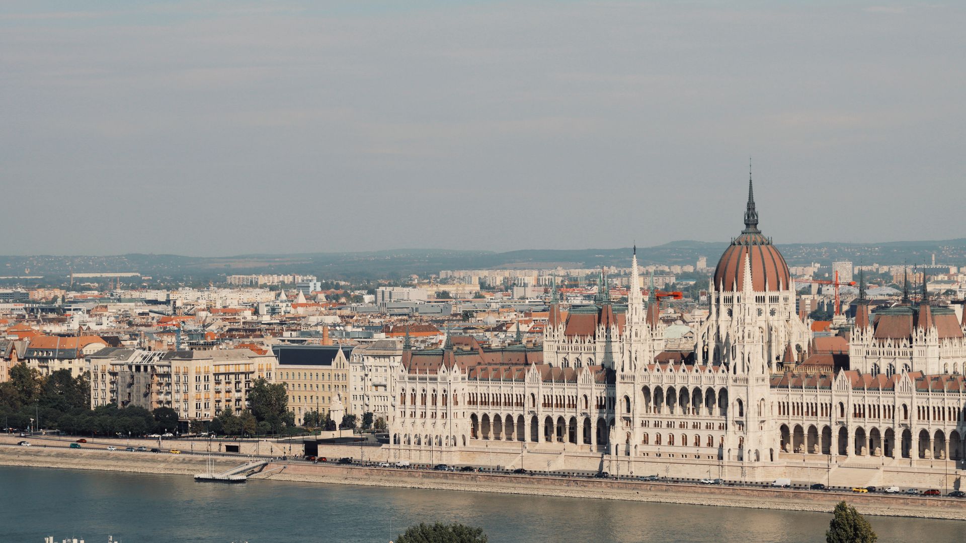 Tour Đông Âu 5 nước 10N9Đ: Đức - Áo - Hungary - Slovakia - Séc