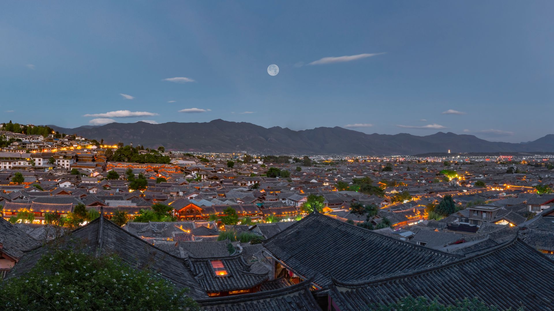 Tour Trung Quốc 6N5Đ: Đại Lý - Lệ Giang - Shangrila (No Shopping)